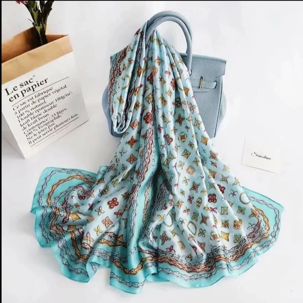 Miss Ezra Elegant Patterned Silky Scarf